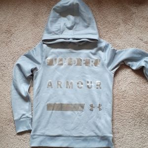Under Armour Hoodie XS Loose Fit New Condition